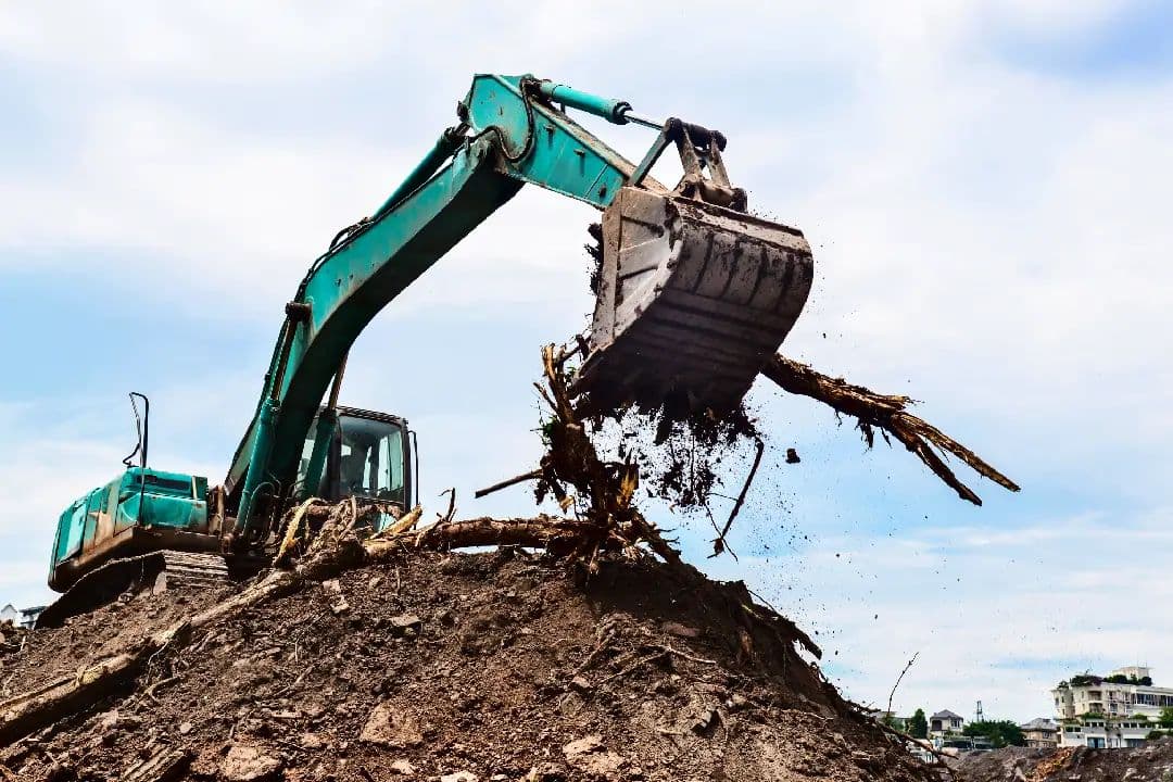 5 Reasons to Choose EnviroHauling for Your Construction Debris Disposal Needs